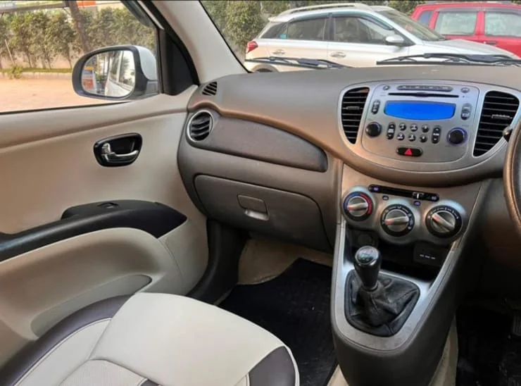 Hyundai i10 - Thumbnail 7